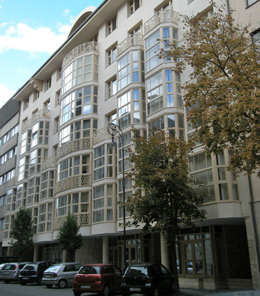 Pauler office building